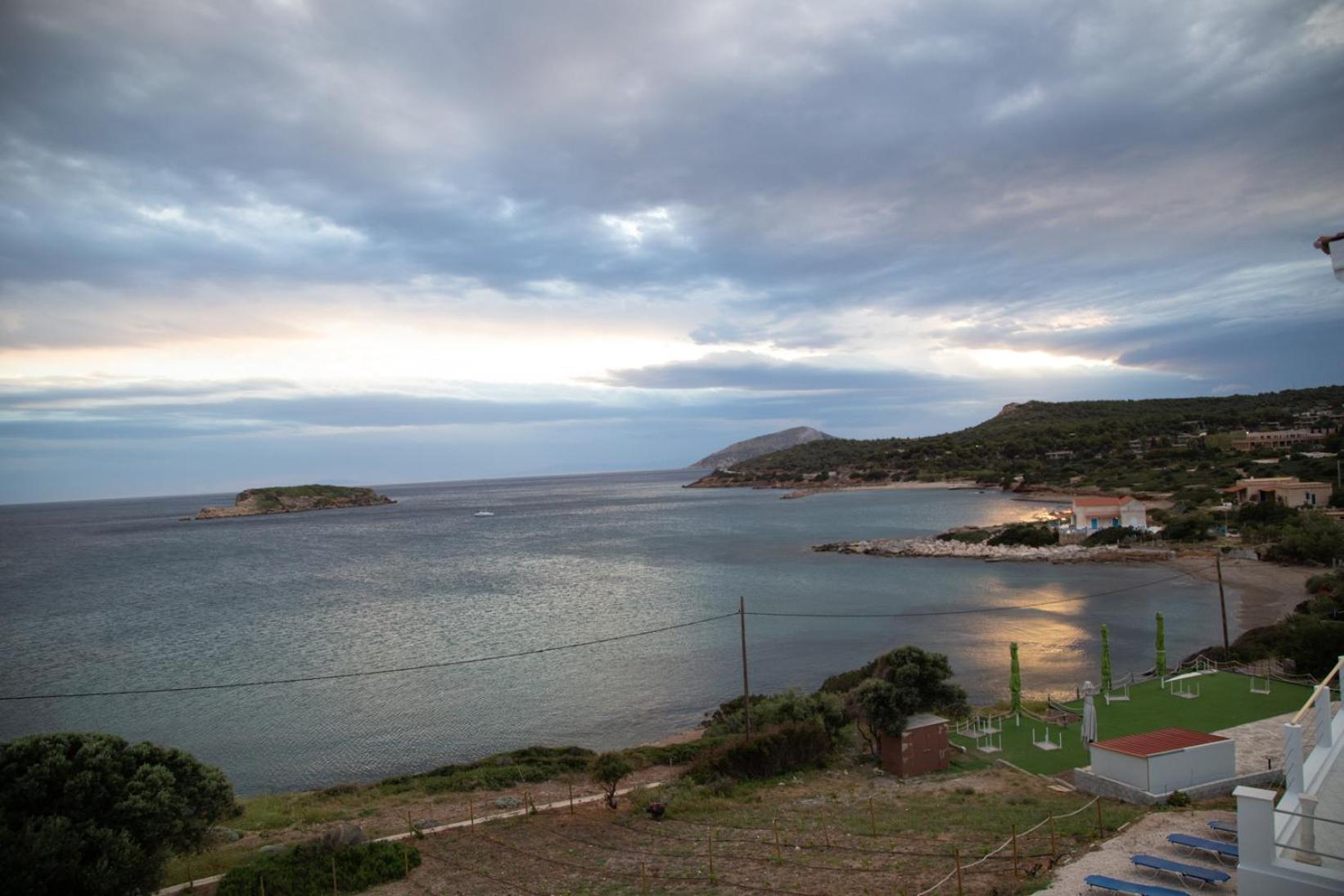 Poseidon Apartments And Villas By The Sea Sounion Exterior foto